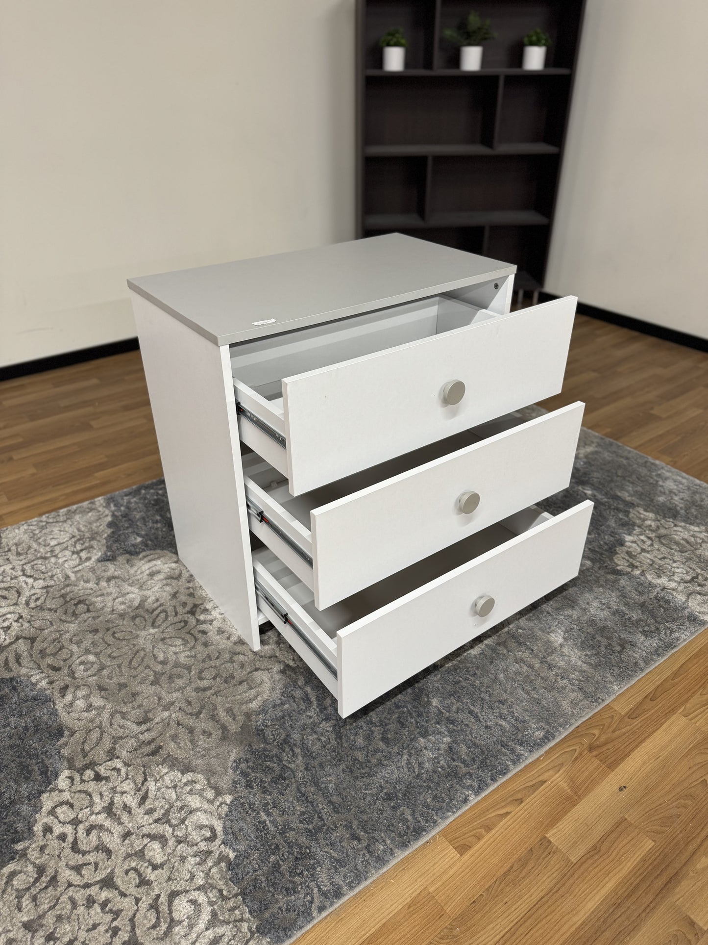 3 Drawer Nightstand in White