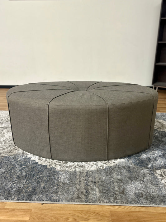 Madison Park Aberdeen Oval Ottoman in Grey