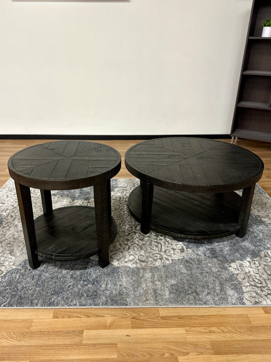 Ashley Rogness Coffee Table Set