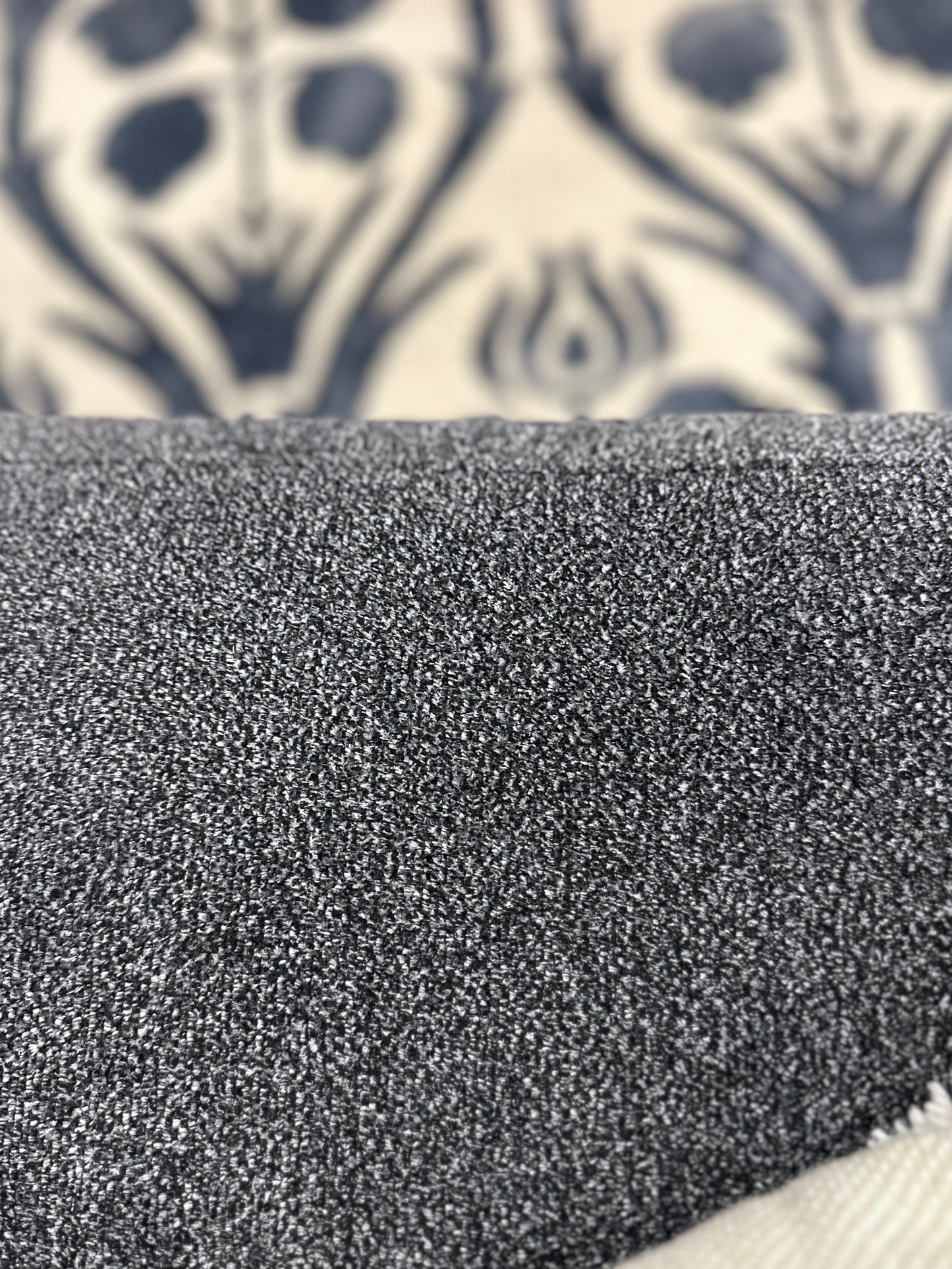 Reclinging Chair in Dark Blue