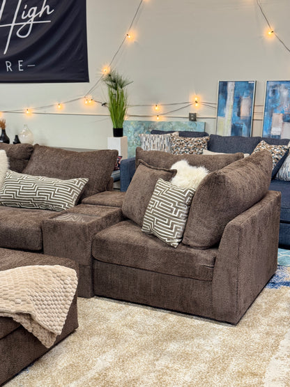 Boulder Grand Corner Sectional in Chocolate