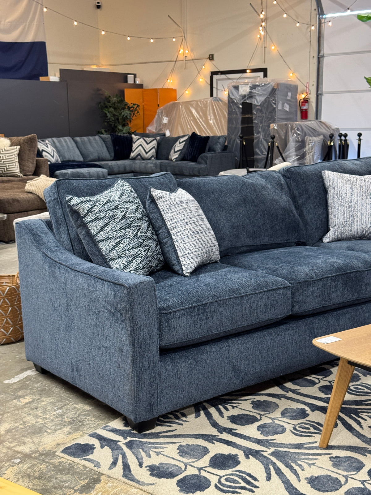 Timber U-Shape Sectional in Navy