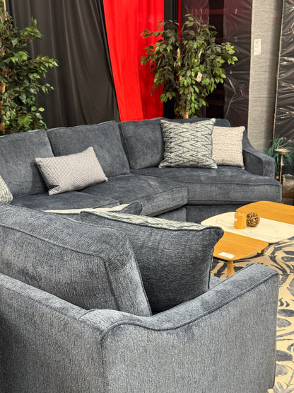Timber U-Shape Sectional in Navy