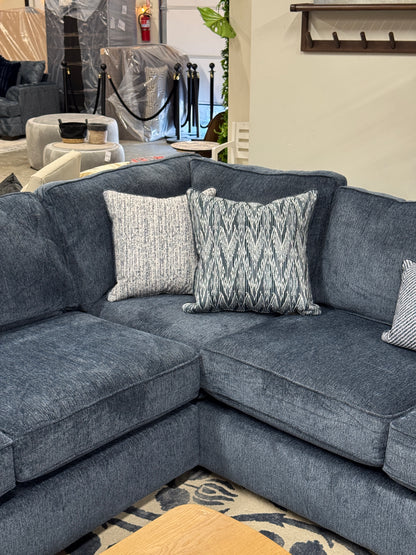 Timber U-Shape Sectional in Navy