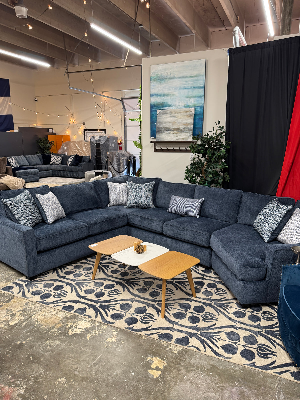 Timber U-Shape Sectional in Navy