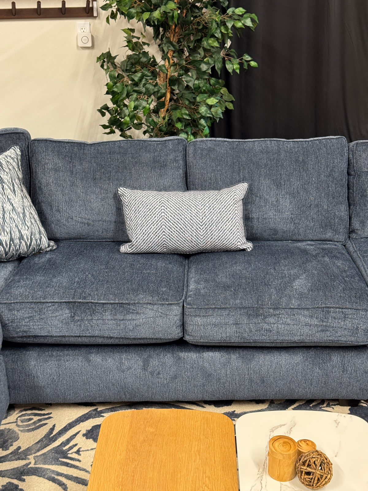 Timber U-Shape Sectional in Navy