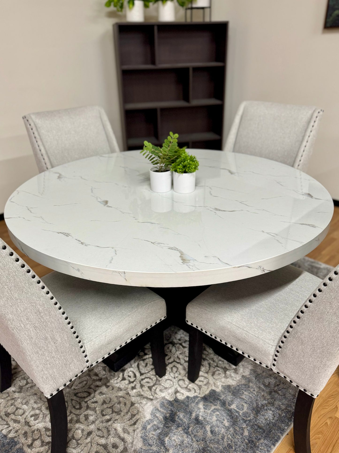 Vance Dining Set