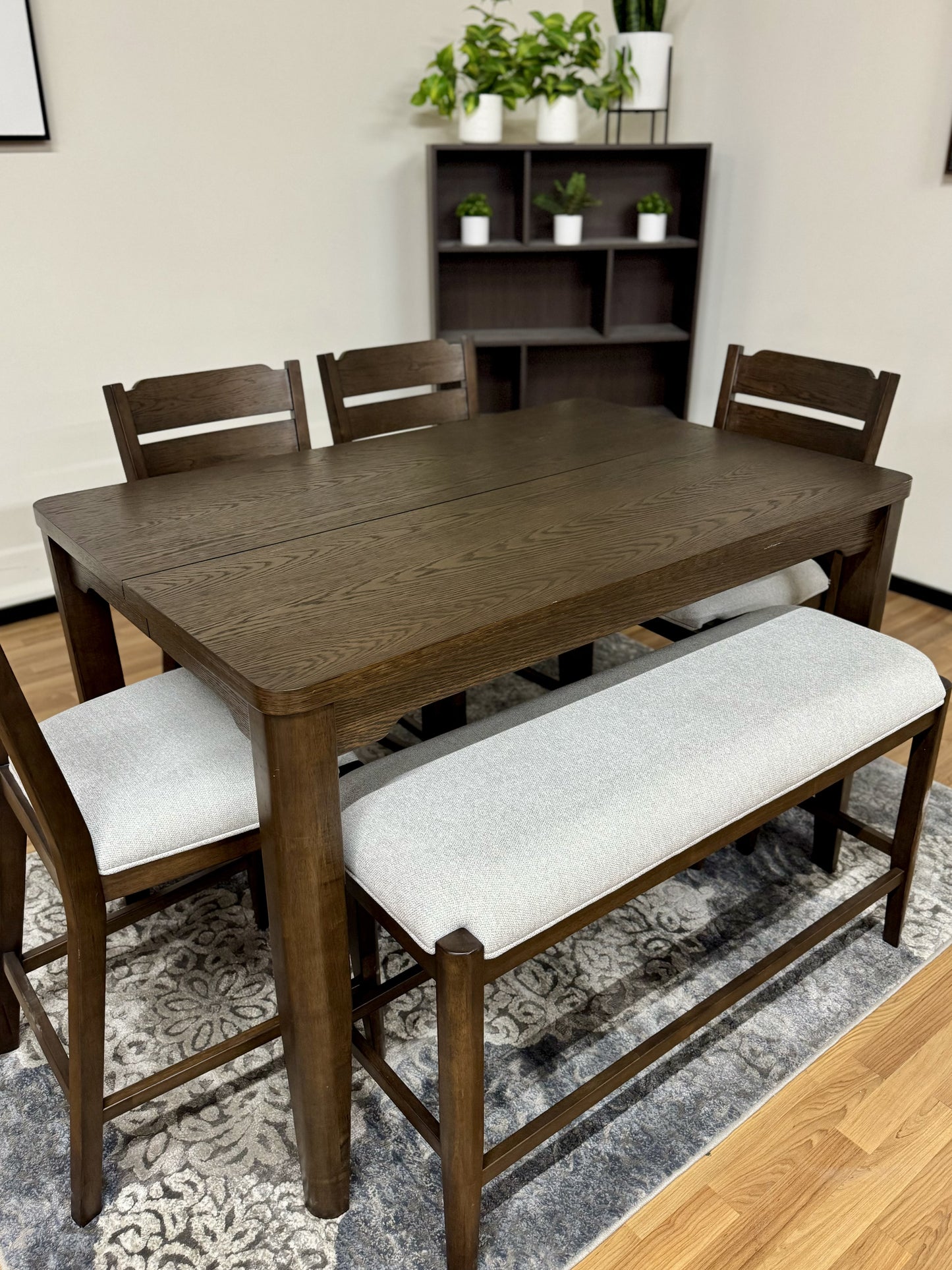 Higgins Dining Set