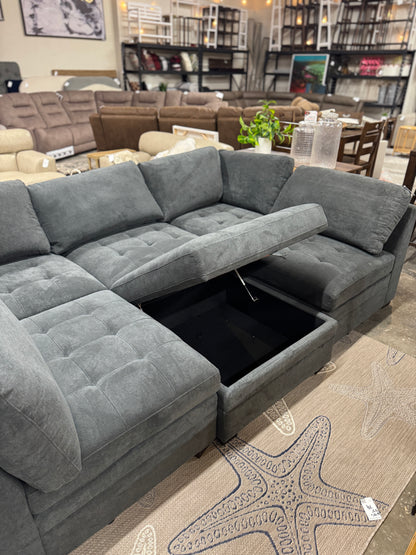 Thomasville Tisdale Modular Sectional 6-Piece with Storage Ottoman