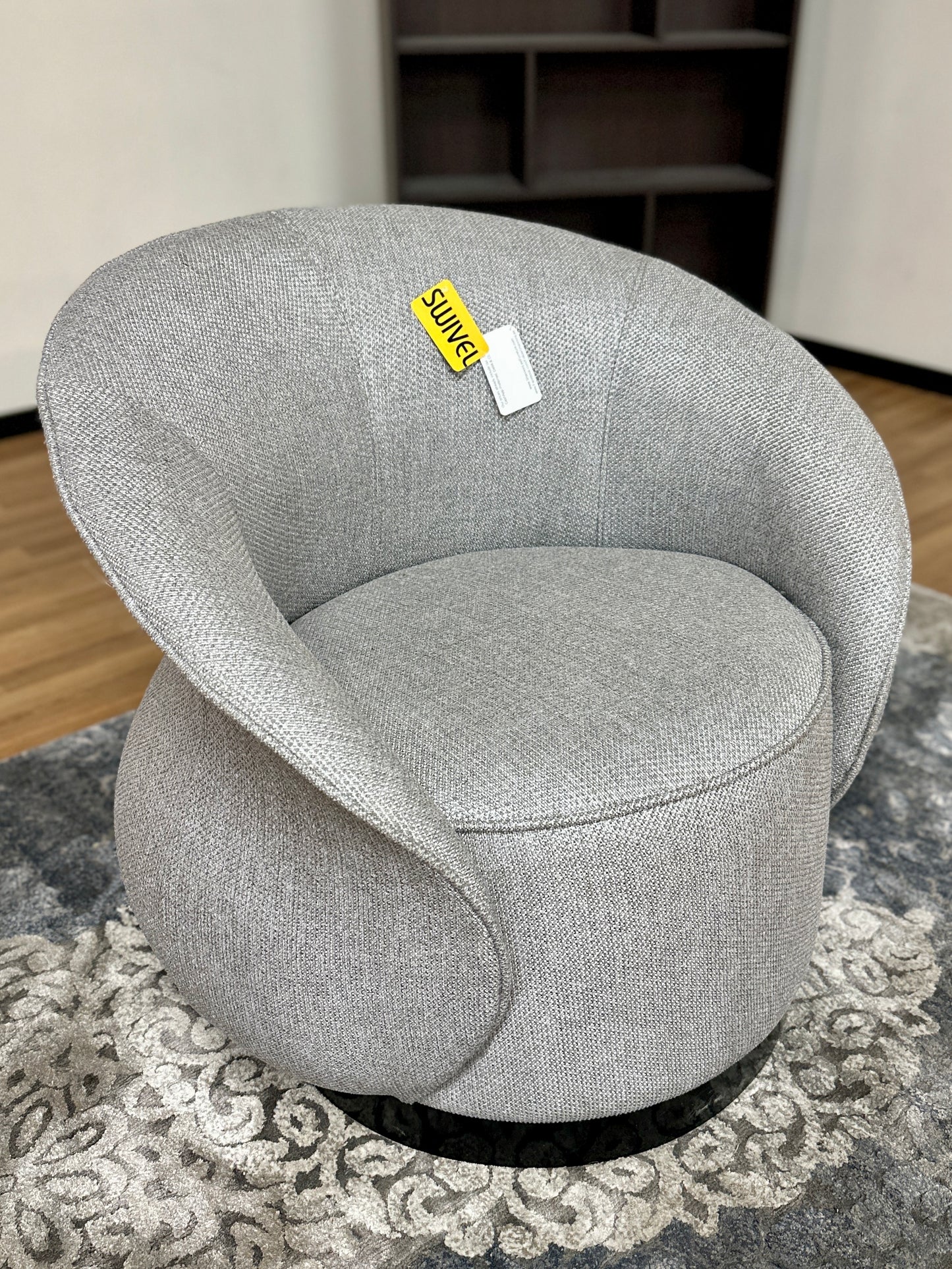 Rose Shape Swivel Chair in Light Grey