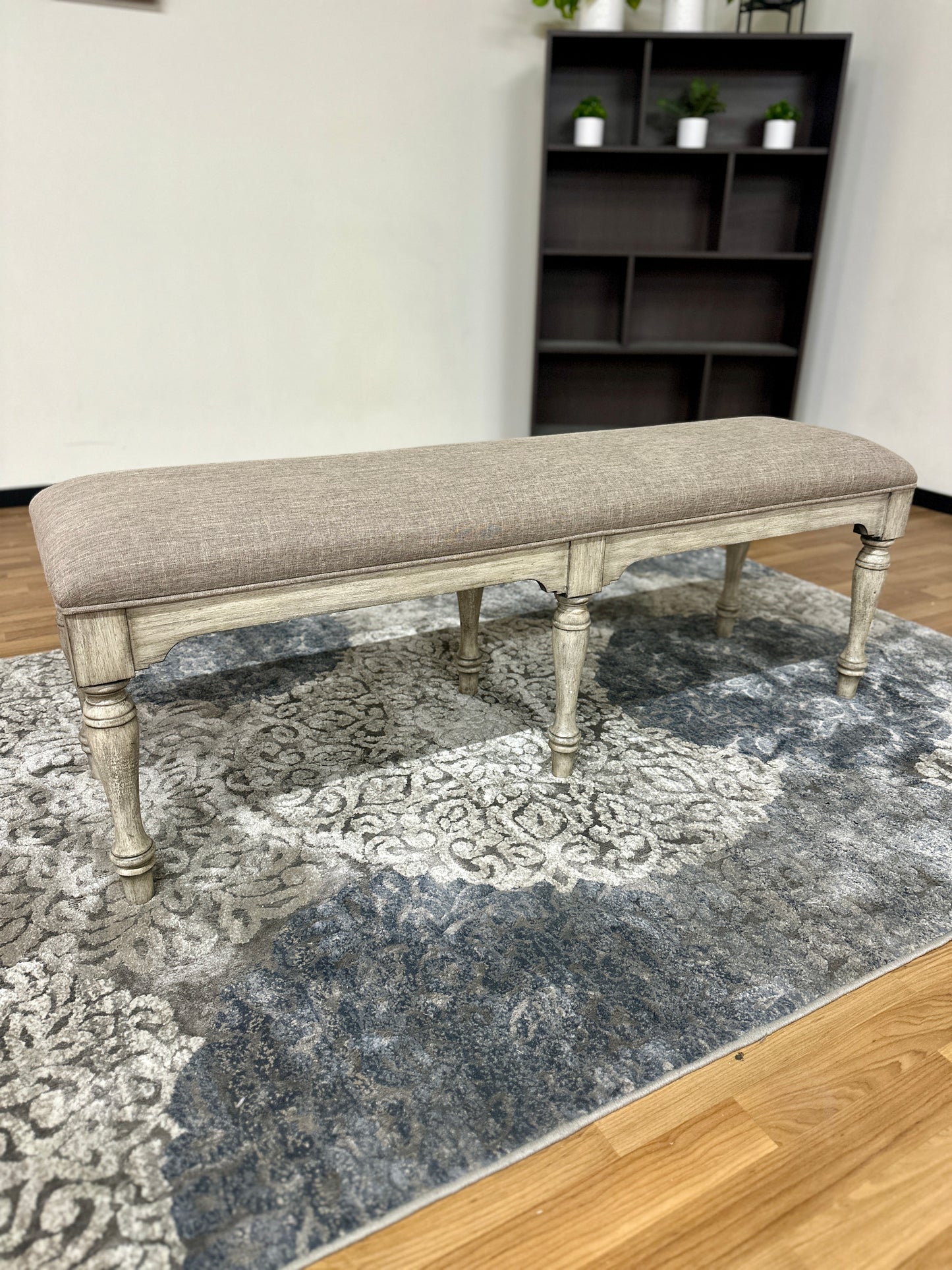 Flexsteel Wynwood Plymouth Bench Seat