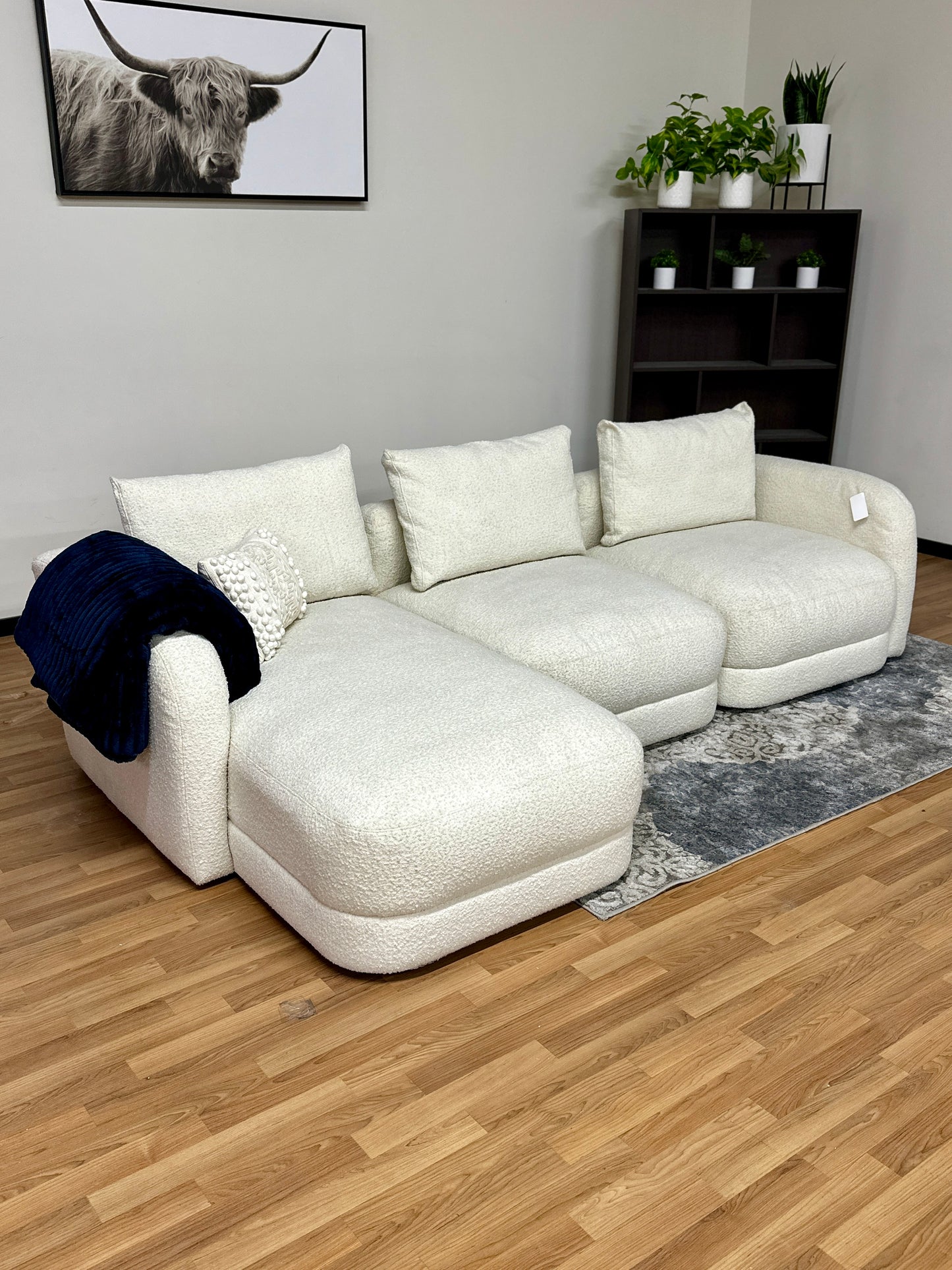 Boucle 3pc Sectional in White