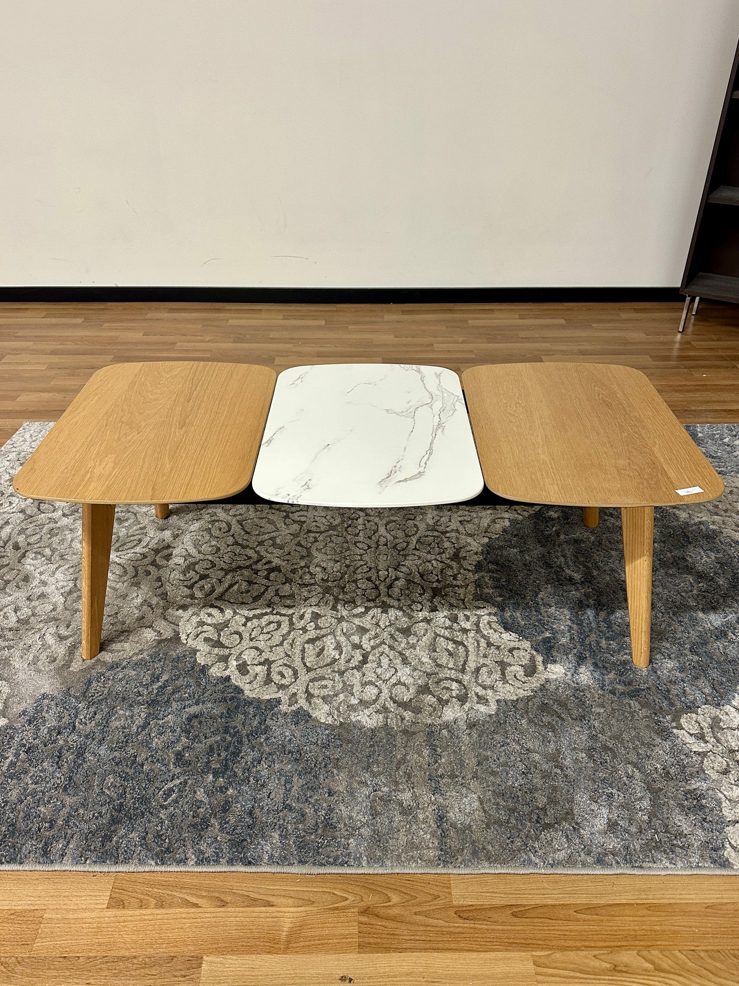 Valmanalo Coffee Table