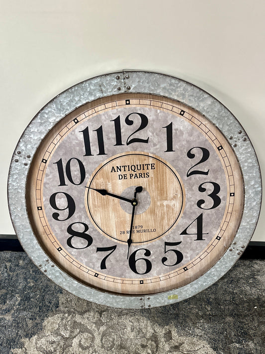 Antique De Paris Clock