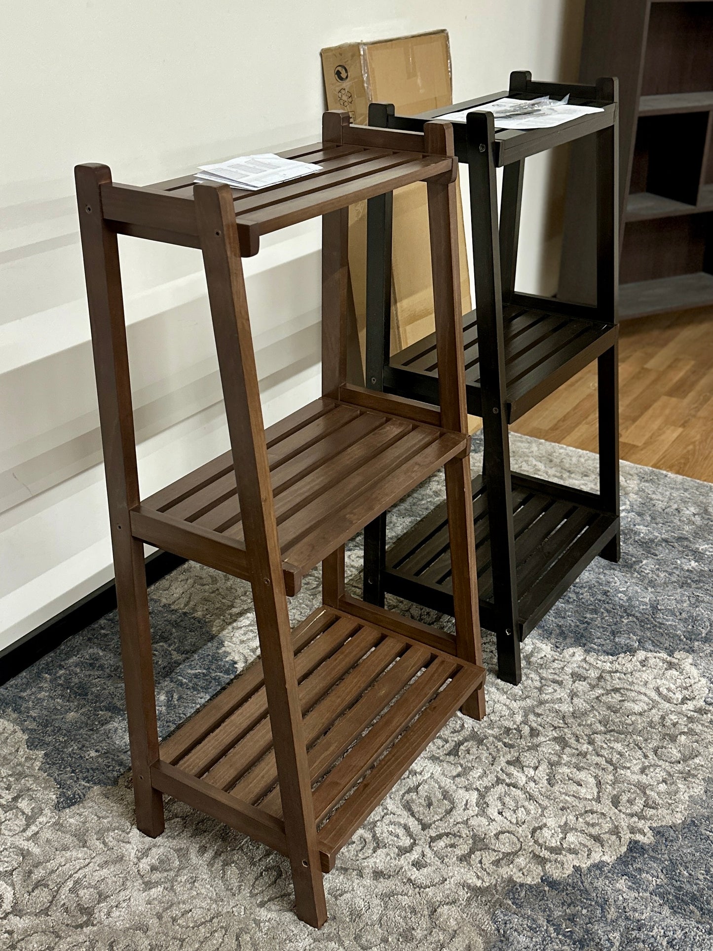 New Ridge 3 Tier Ladder Shelf