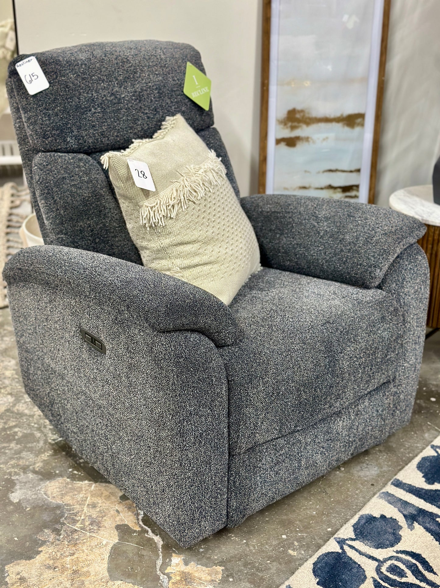 Reclinging Chair in Dark Blue