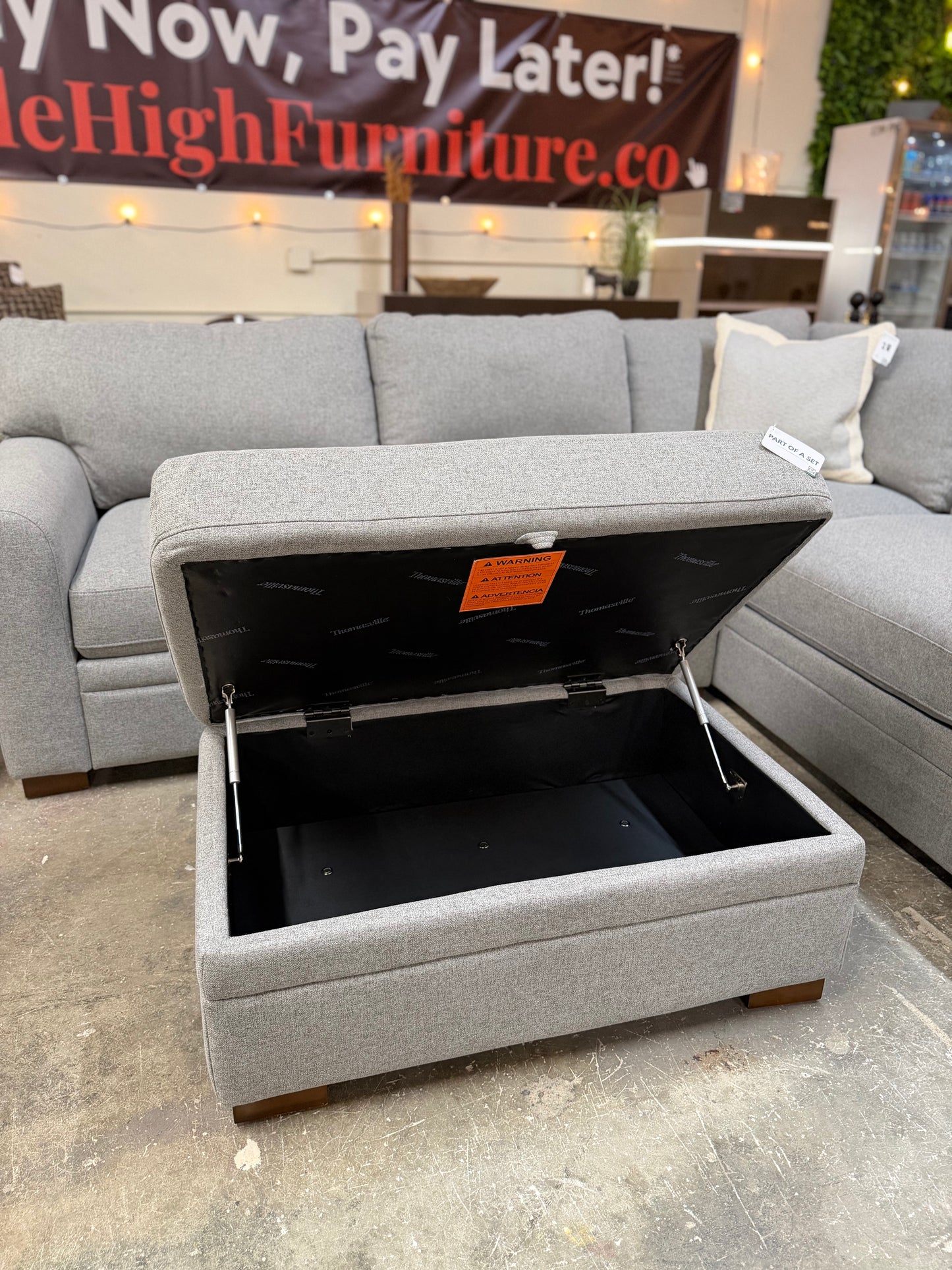Thomasville Langdon L-Shape Sectional with Storage Ottoman