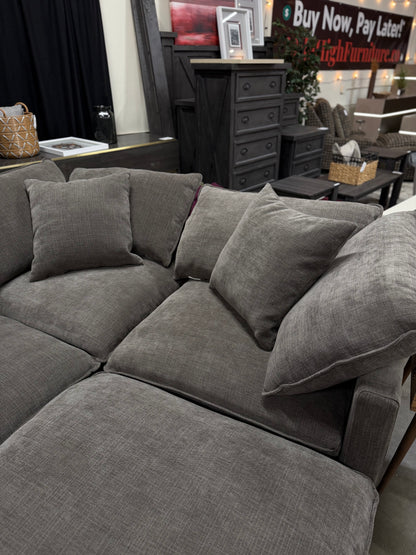 Mira Modular Sectional