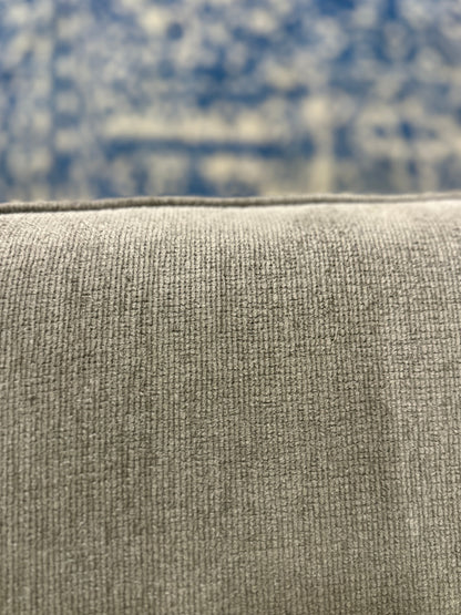🚚 DELIVERY AVAILABLE! Beautiful Grey Sofa