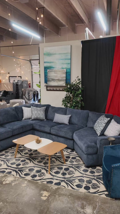 Timber U-Shape Sectional in Navy