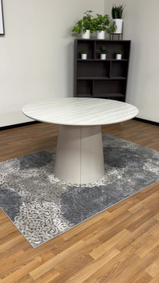 Skovby #33 Dining Table in White